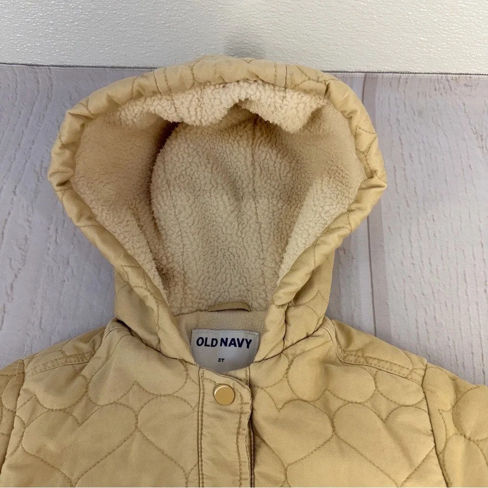 Old Navy‎ Toddler Quilted Hooded Jacket 3T Cream Fleece Lined
